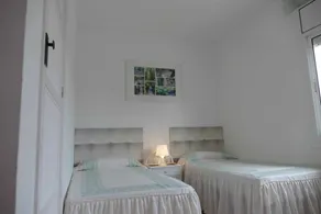 Lovely detached house with all comforts, swimming pool and not overlooked! - Image 5