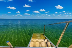 Lake Simcoe Waterfront Retreat | Private Dock, Sandy Beach & Hot Tub - Image 3