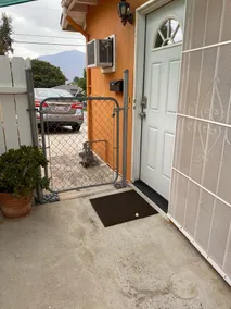 20 minutes from downtown San Diego.Large clean quiet secured studio.Near 54H 125 - Image 5
