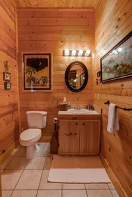 Bearfeet Retreat | Log Cabin in the Blue Ridge Mountains - Image 4