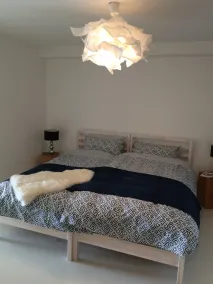 Ljusa och moderna lägenhet bara 100 meter från stranden på Ammersee - Image 4