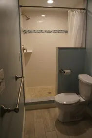 Opdateret 4 bdrm hjem i Bonnet Shores (3 soveværelser / 1 bad i 20-21 URI år) - Image 2