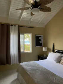 Townhouse with oceanview and private beach - Image 3