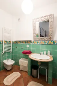 Casa La Zagara: Carefully restored cottage in a picturesque mountain village - Image 4