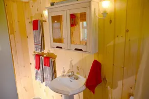 ||Chalets by Stanhope Beach- Adults only 1 or 2 bedroom - Image 3