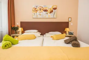 Apartment 6   cozy   colorful - Image 4