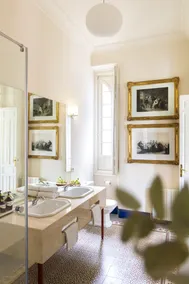 Villa Alfonso, Restored Palace House with gardens and Monuments Views - Image 4