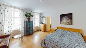 Pedestrian zone in the city center, spacious and family-friendly apartment - Image 4