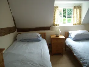 Hübsches 4 * Ferienhaus in ruhiger ländlicher Lage in der Nähe von Henley-on-Thames & Marlow - Image 3