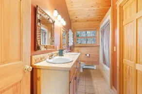 Private Lincoln Log Luxury Lodge in the Adirondacks - Image 3