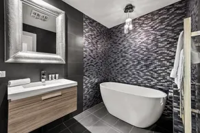 StayCentral - Moonee Ponds Penthouse - Image 3