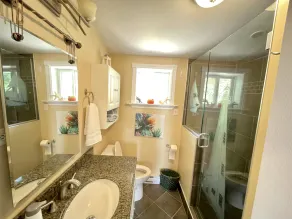 Oceanfront 2BR Private Apartment - Image 2