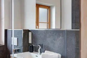 Apartment \"Gletschernelke\" with Mountain View, Balcony & Wi-Fi - Image 3