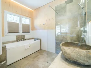 Premium chalet med bubbelpool - Image 2