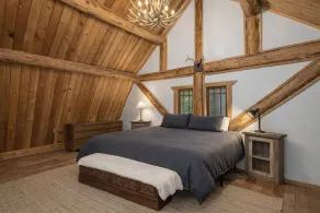 Guten Cabin 3 Bedroom Home by NW Comfy Cabins by RedAwning - Image 5