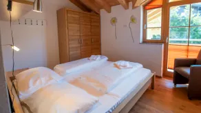 Cozy apartment with mountain view and close to the slopes in the Zillertal Arena - Image 3