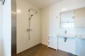 Ouddorp – Marina Port Zélande luxurious vacation apartment, anchored directly to the yacht harbour and Grevelingen, beach reachable by foot (5 minutes). - Image 5