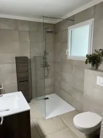 Appartement Proche de la Plage Dans Résidence Neuve à Porticcio - Image 2