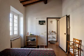 Bauernhaus Ende 800 mit Veranda im Freien - Image 4