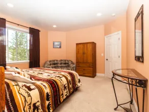 Family Retreat with Mountain Views ★ Entertainment Room ★ Hot tub - Image 4