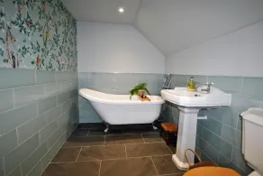 Carstairs House- fabulous family home by the sea - Image 3