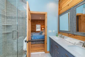 Ski House - ON THE SLOPE w/ hot tub - Image 5