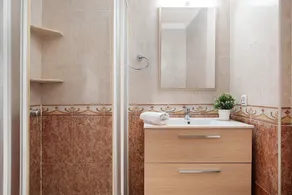 Appartement 'Faro De Barbate' avec terrasse privée et Wi-Fi - Image 2