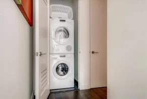 Luxury 1BR | Close to Javits Center | Upscale Amenities | by GLS - Image 2
