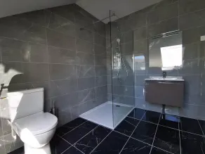 Comfortable guest house just a stone's throw from the Meuse river and the \"voie verte\". - Image 5