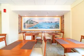 Athina Hotel - Image 4