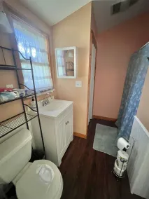 Boomfish Limit 5 2 Bedroom Cottage by RedAwning - Image 2