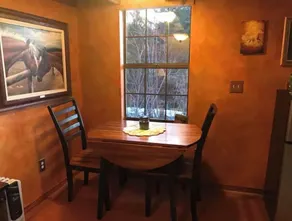 The Birds Nest Bunk House is a quiet sanctuary. - Image 4