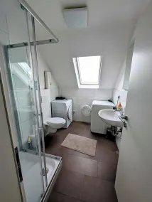 Novo! Apartamento luminoso e moderno, com vista perto do Ruhr - Image 3