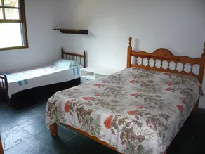 8 Schlafzimmer, Haupthaus und Gästehaus, 5 Bäder, Pool, Spielzimmer, Grill - Image 5