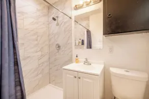 Cut the claustrophobia in hotels, enjoy freedom and quality space. - Image 3