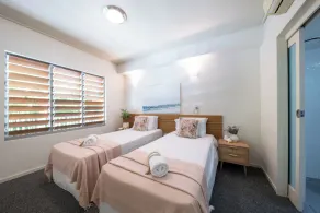 Airlie Beach Resort-Style Coastal Living at Paradise Palms - Image 2