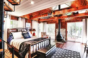 9 bdrm, 5 bath, Lake Rosseau, Private! Guest Cottage and Cabin! Sand Beach! - Image 5
