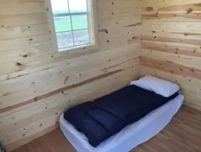 Valley Cabin - Image 3