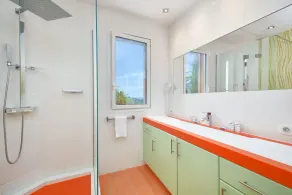 SunlightProperties : SPLENDIDE : Villa, 4 chambres/3 salles de bain, jacuzzi, piscine chauffée - Image 3