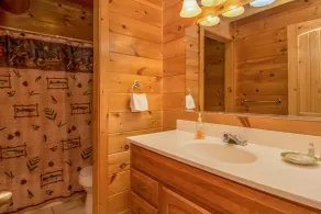 Moose Hollow Lodge - Image 5