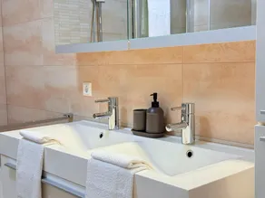 Comfort 2 bedrooms Apt w balcony&parking - Image 3