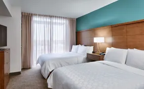 1 Bedroom | Free Breakfast. Pool & Hot Tub. Gym - Image 4