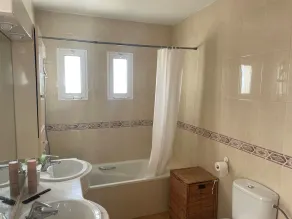 Nerja: Comfortable villa with private pool, very close to the main beach - Image 2