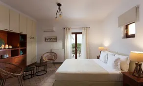 Villa de lujo con piscina privada, pista de tenis y viñedos | Villa Anastasia - Image 4