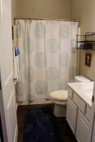 Cette spacieuse chambre 1 est \"juste à droite\" près de la plage, belle piscine, pour 6 personnes - Image 3