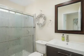 Perfect Summer Retreat in Clovis w Swimming Pool - Image 3