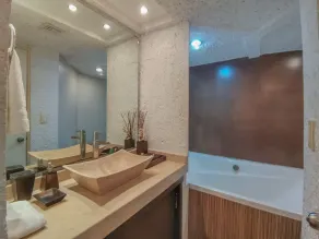 Luxury Residence in the middle of the Hotel Zone - Beach access - Image 3