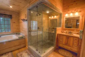 River Rock Retreat home - Image 4