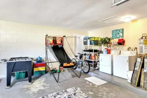 Refreshing Oasis with Massage Chair, Game Garage, Large Fenced Yard +Retro games - Image 4