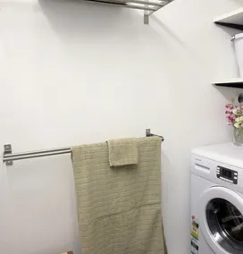Balmain Garden Apartment - Image 2